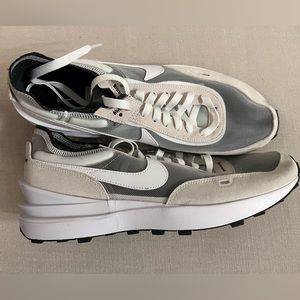 Nike white running shoes size 11.5